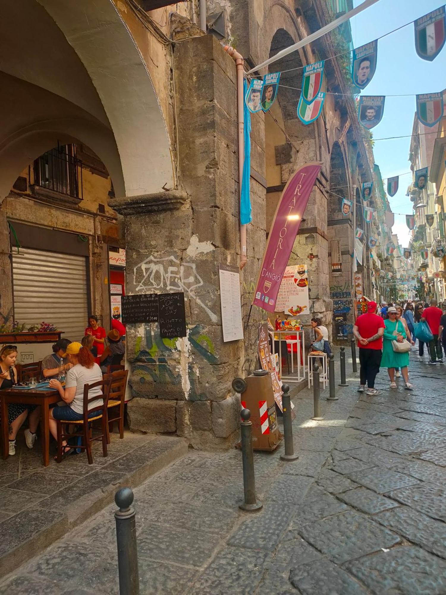 ホテル Napoli Sogno Infinito エクステリア 写真
