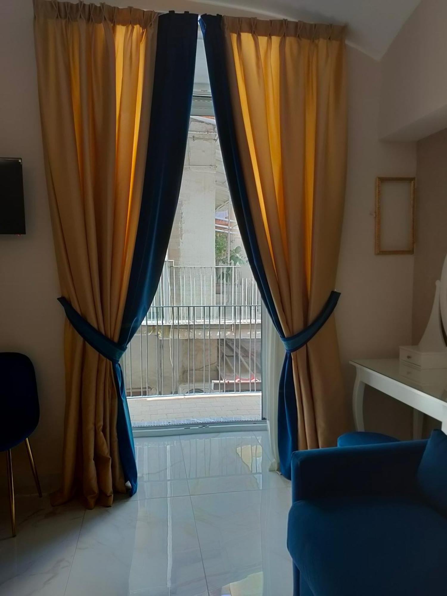 ホテル Napoli Sogno Infinito エクステリア 写真