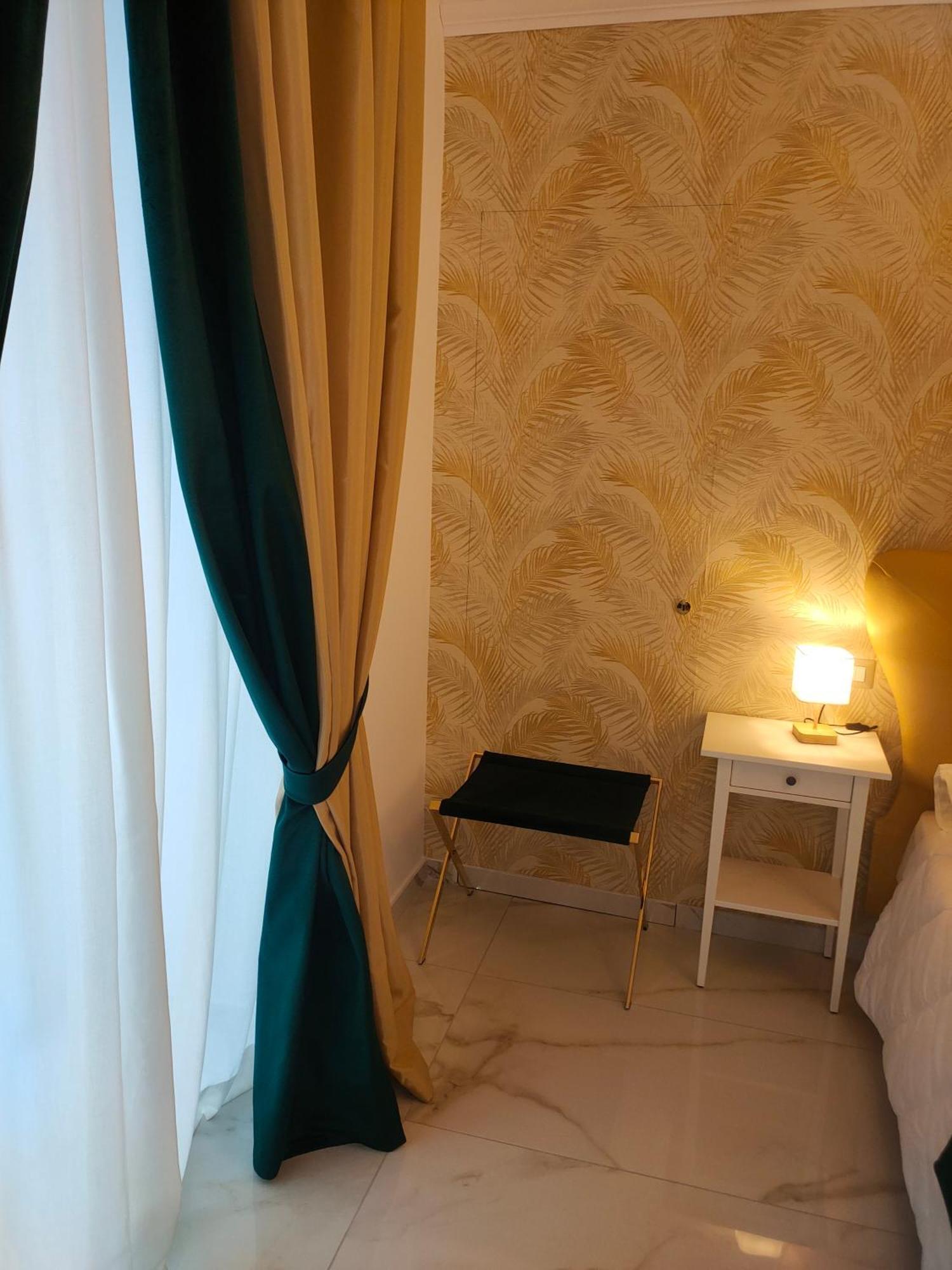 ホテル Napoli Sogno Infinito エクステリア 写真